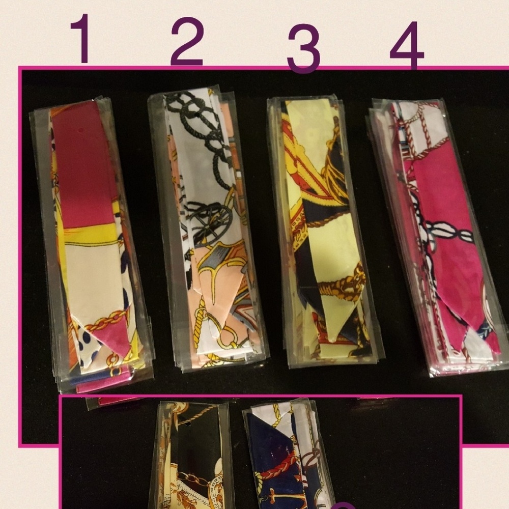 Purse scarfs